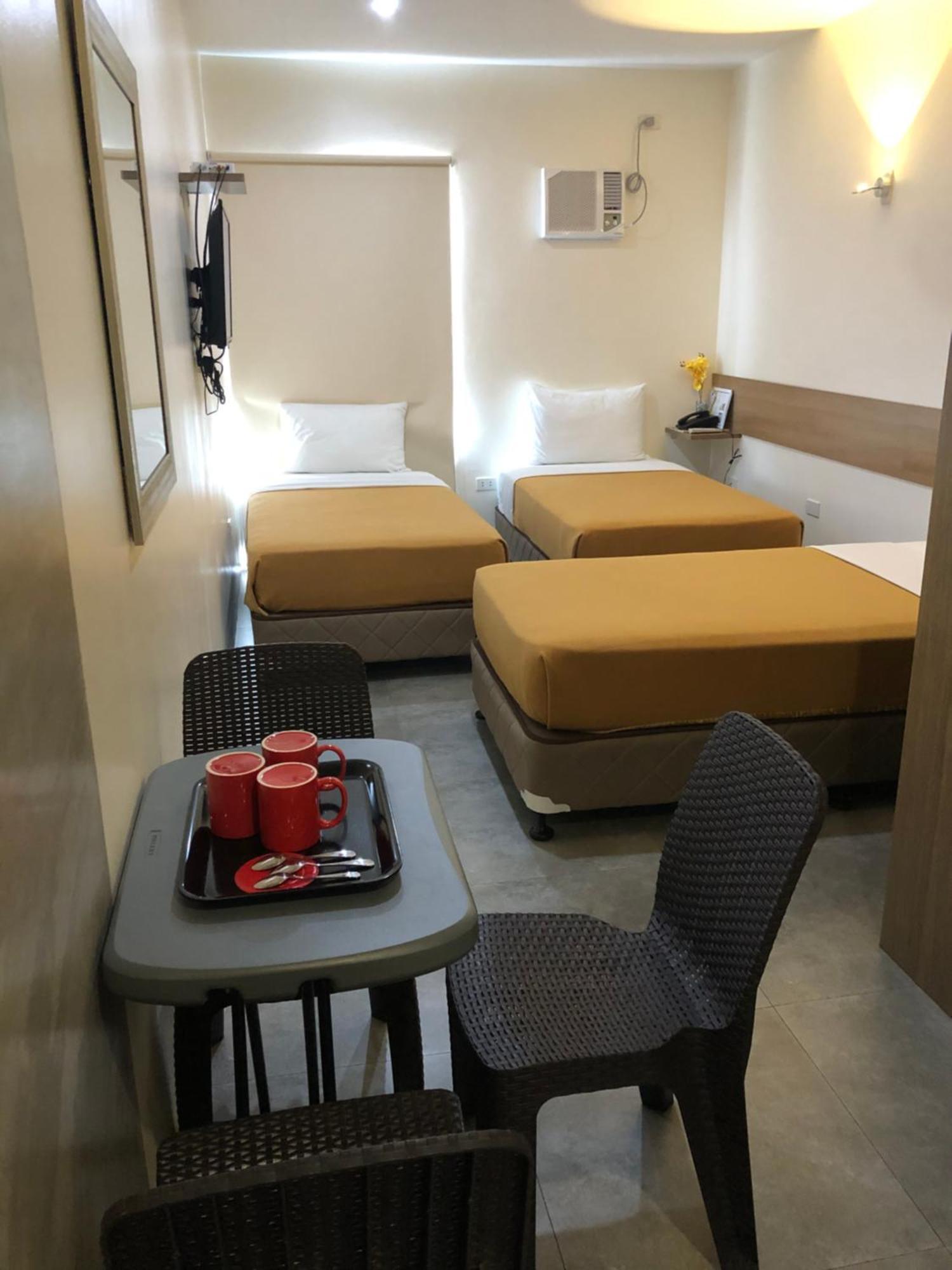 18 Suites Cebu Eksteriør billede