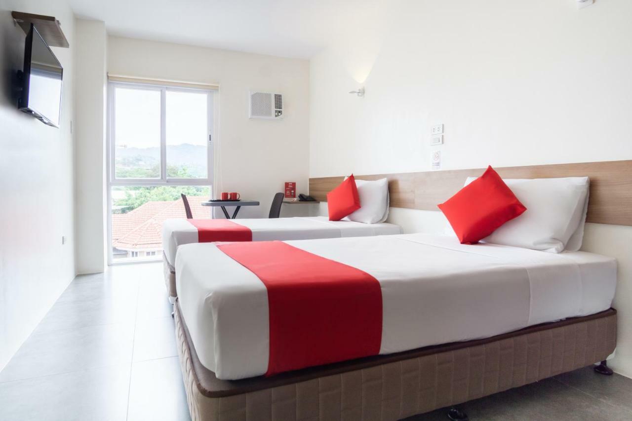18 Suites Cebu Eksteriør billede